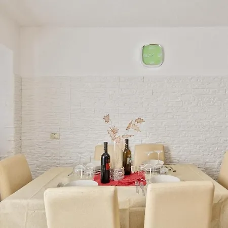 Casa Alyssa